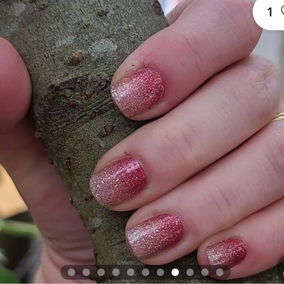 *Retired* Color Street: Coral Bay | Gold Pink Sparkles Glitter Summer Ombre - Picture 10 of 15
